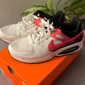 Nike Women’s Air Max